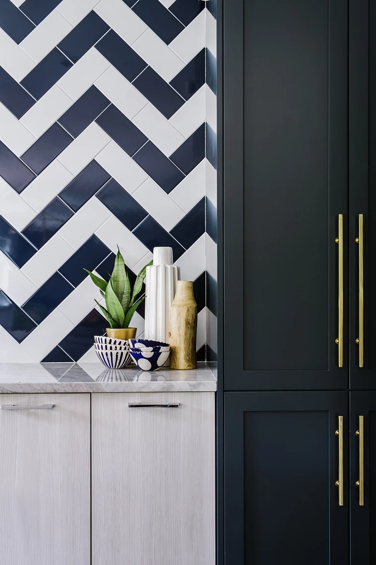 Timeless Spaces DC home interior with layered texture and lighting by AIDAN Design